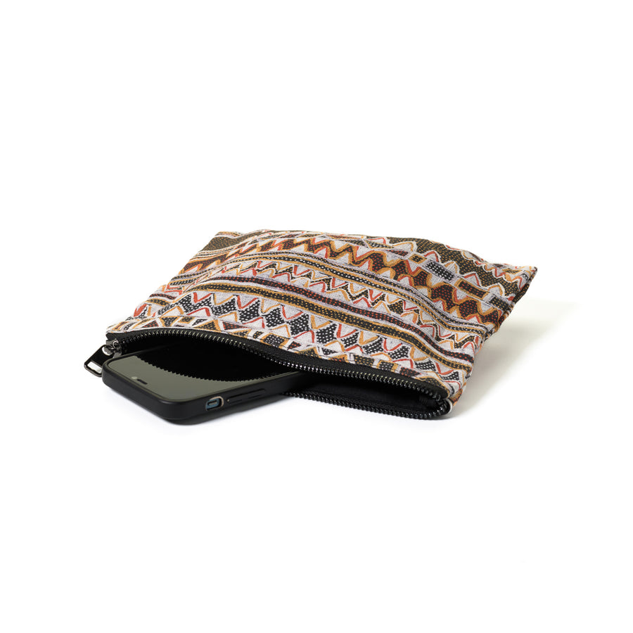 Pouch – Jean Baptiste Apuatimi, Jirtaka (Sawfish)