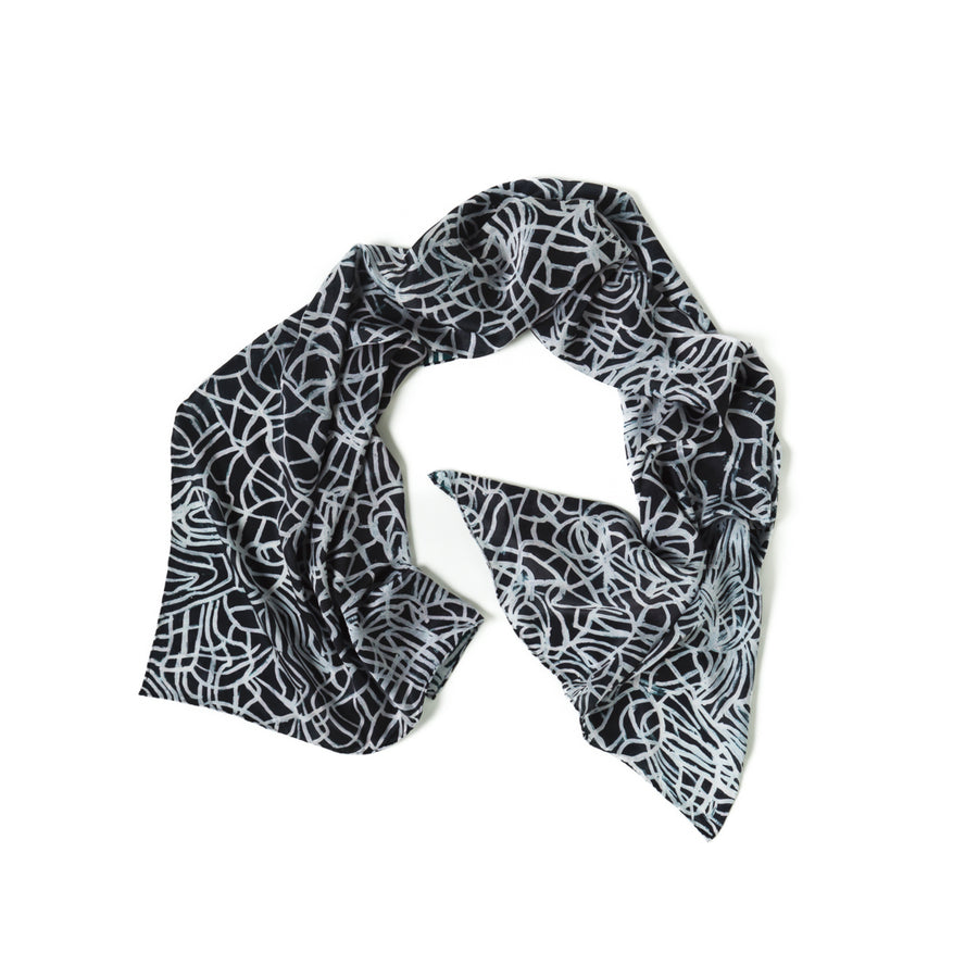 Silk Scarf – Emily Kam Kngwarray, Anwerlarr anganenty (Big yam Dreaming)