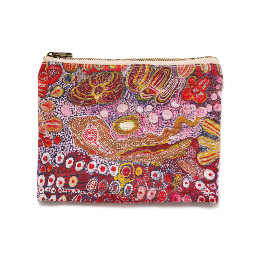 Pouch – Wingu Tingima, Minyma Tjuta (Seven Sisters)